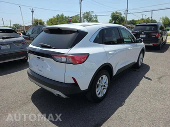 2021 Ford Escape SE – miniatura 3