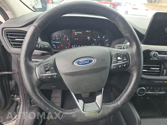 2021 Ford Escape SE – miniatura 10