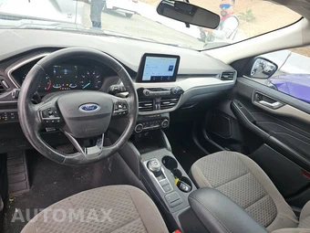 2021 Ford Escape SE – miniatura 11