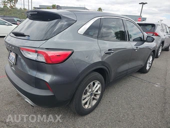 2021 Ford Escape SE – miniatura 4