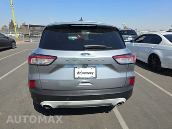 2021 Ford Escape SE - miniatura 5