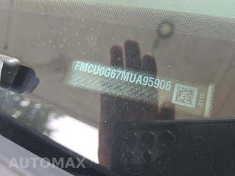 2021 Ford Escape SE - miniatura 5