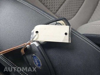 2021 Ford Escape SE - miniatura 8