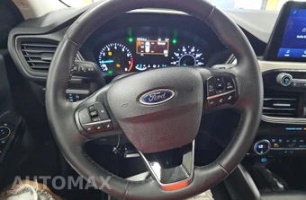 2021 Ford Escape SE - miniatura 9