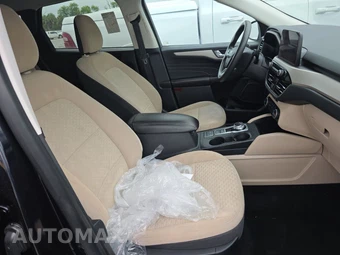 2021 Ford Escape SE - miniatura 8