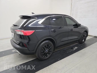 2021 Ford Escape SE - miniatura 4