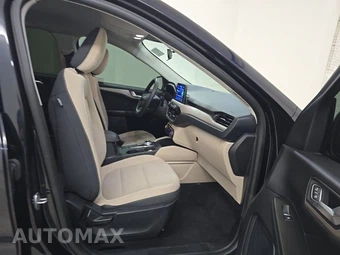2021 Ford Escape SE - miniatura 8