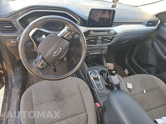 2021 Ford Escape SE – miniatura 11