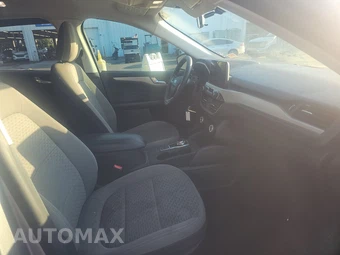 2021 Ford Escape SE - miniatura 8