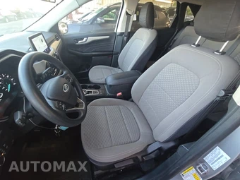 2021 Ford Escape SE – miniatura 7