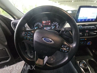 2021 Ford Escape SE – miniatura 10