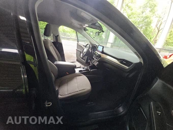 2021 Ford Escape SE – miniatura 8