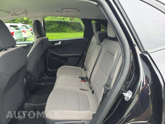 2021 Ford Escape SE – miniatura 10