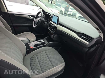 2021 Ford Escape SE – miniatura 18