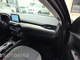 2021 Ford Escape SE – miniatura 19