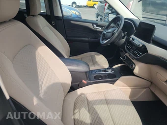 2021 Ford Escape SE – miniatura 8