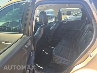 2021 Ford Escape SEL – miniatura 13
