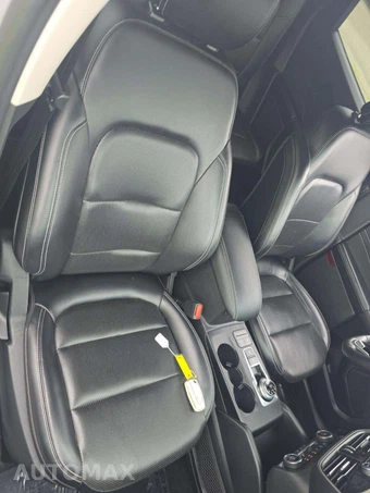 2021 Ford Escape SEL – miniatura 15