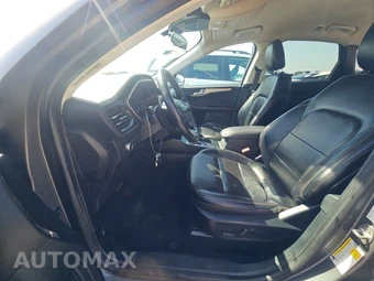 2021 Ford Escape SEL – miniatura 7