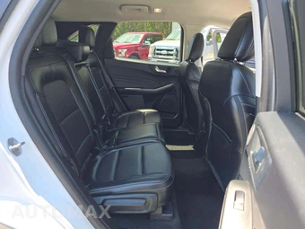 2021 Ford Escape SEL – miniatura 13