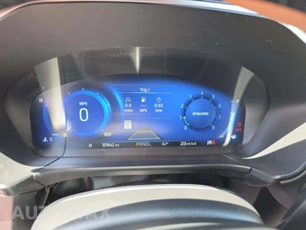 2021 Ford Escape SEL – miniatura 6