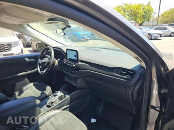 2021 Ford Escape SEL - miniatura 16