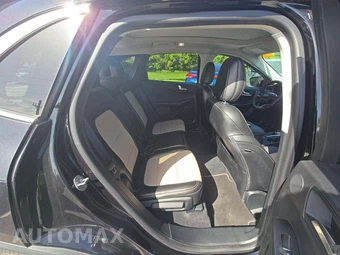 2021 Ford Escape Titanium – miniatura 13
