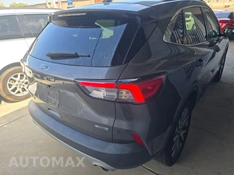 2021 Ford Escape Titanium - miniatura 4