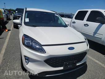 2021 Ford Escape Titanium - miniatura 2