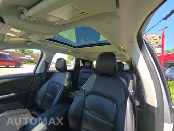 2021 Ford Escape Titanium – miniatura 11