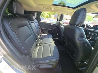 2021 Ford Escape Titanium – miniatura 16