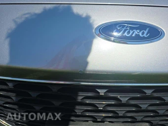 2021 Ford Escape Titanium – miniatura 21