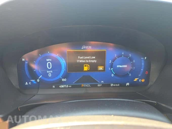 2021 Ford Escape Titanium – miniatura 9