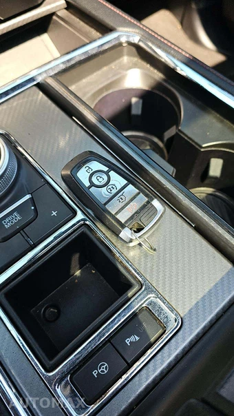 2021 Ford Expedition MAX Limited – miniatura 18