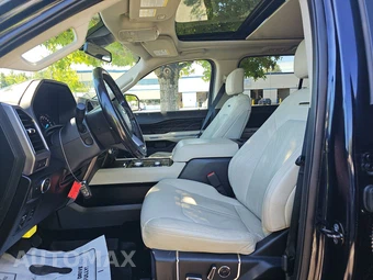 2021 Ford Expedition MAX Platinum - miniatura 7