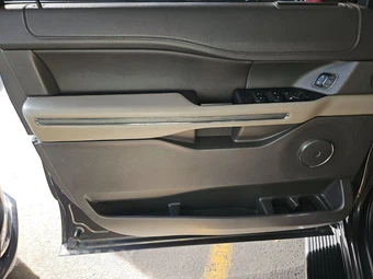 2021 Ford Expedition MAX XLT – miniatura 9