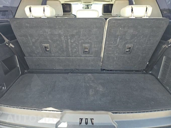 2021 Ford Expedition Platinum - miniatura 17