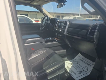 2021 Ford Expedition Platinum - miniatura 8