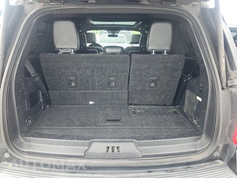2021 Ford Expedition XLT – miniatura 17