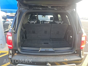 2021 Ford Expedition XLT - miniatura 17