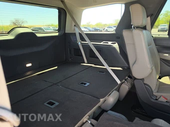 2021 Ford Expedition XLT - miniatura 14