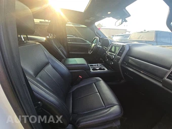 2021 Ford Expedition XLT - miniatura 8