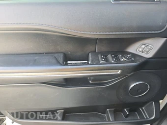 2021 Ford Expedition XLT - miniatura 9
