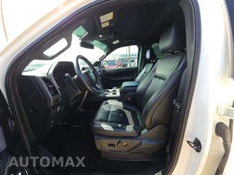 2021 Ford Expedition XLT - miniatura 3