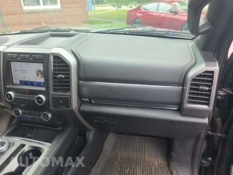 2021 Ford Expedition XLT - miniatura 17