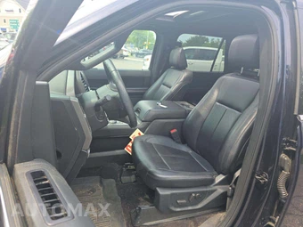 2021 Ford Expedition XLT - miniatura 3