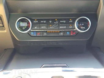 2021 Ford Expedition XLT - miniatura 29