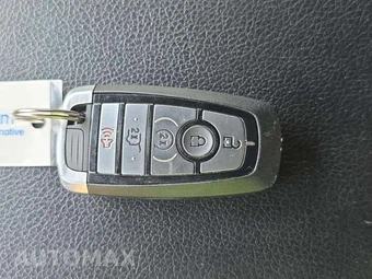 2021 Ford Expedition XLT - miniatura 8