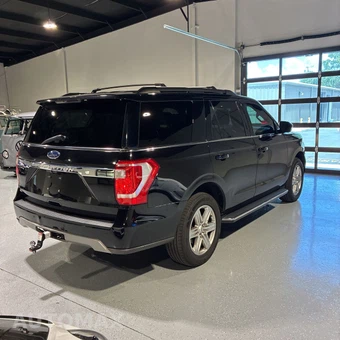 2021 Ford Expedition XLT - miniatura 5