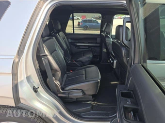 2021 Ford Expedition XLT - miniatura 14